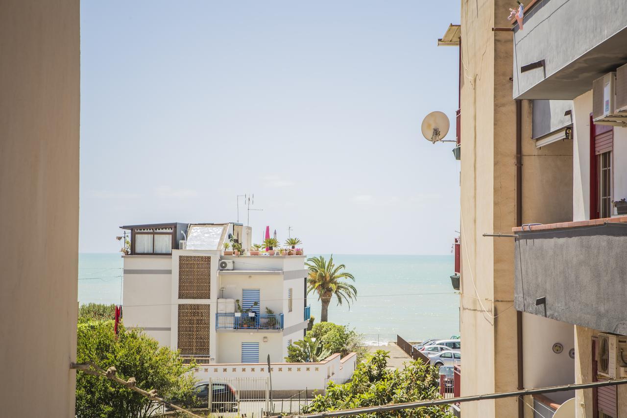 Le Notti Di Morfeo Bed & Breakfast San Leone Luaran gambar