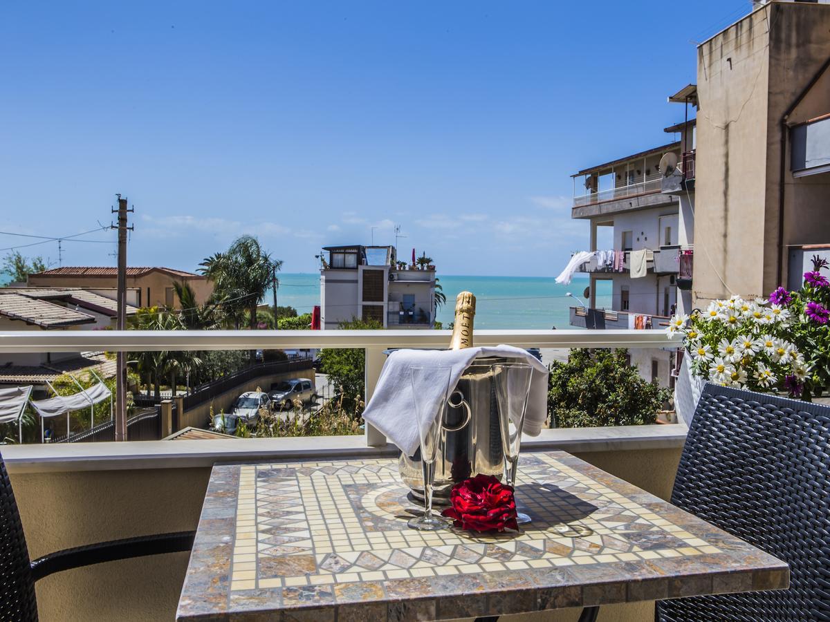 Le Notti Di Morfeo Bed & Breakfast San Leone Luaran gambar
