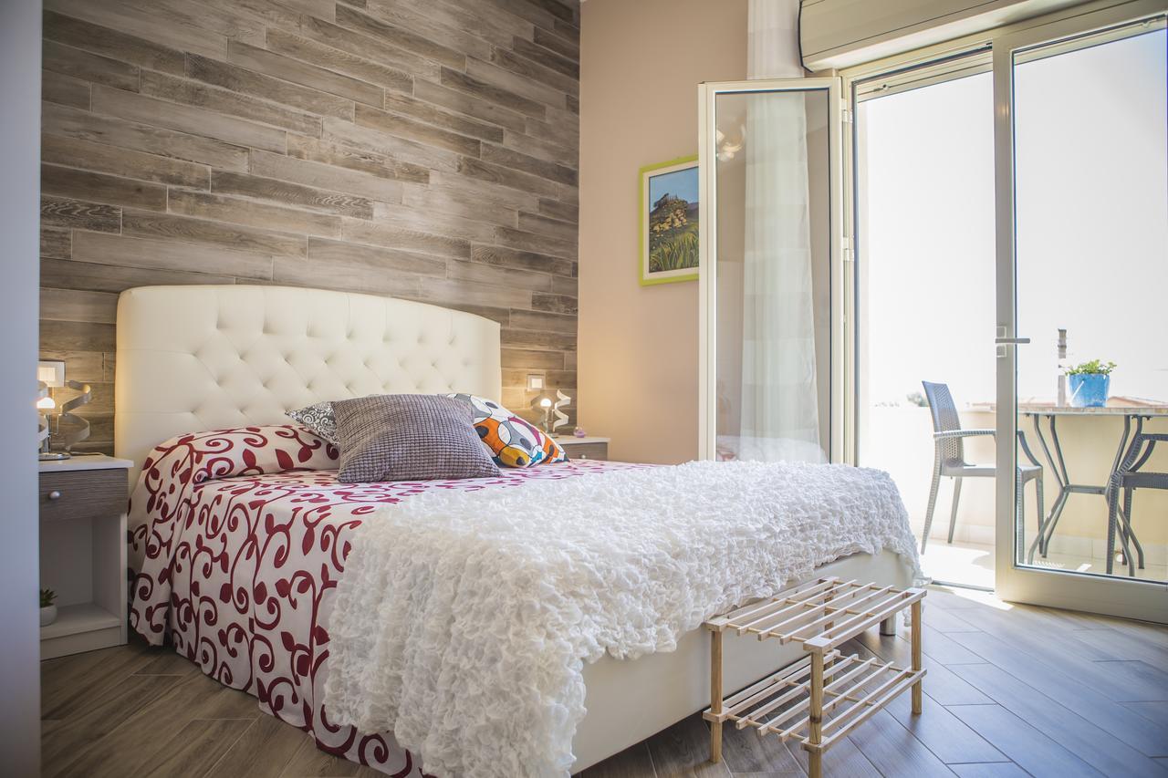 Le Notti Di Morfeo Bed & Breakfast San Leone Luaran gambar
